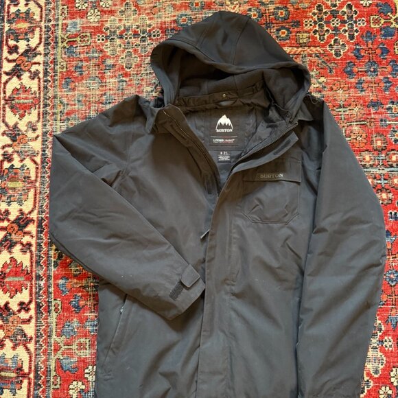 Burton Snowboard/Ski jacket, Men's S (relaxed fit).  Black - Picture 2 of 3